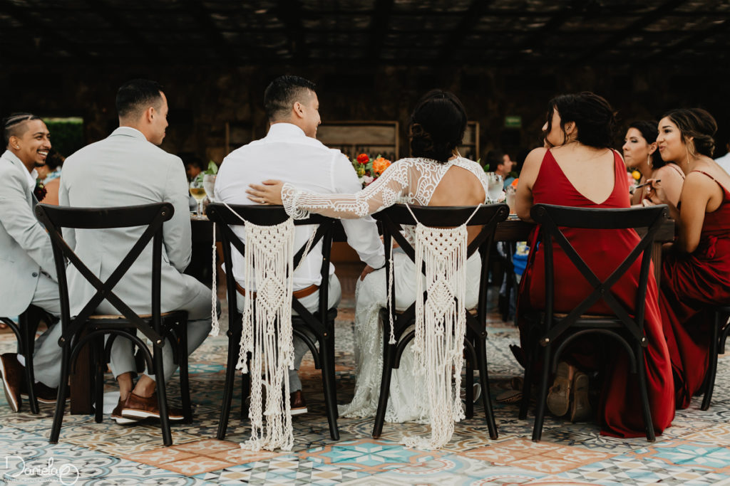 Reception dinner for wedding in Sandos Finisterra by wedding photographer Daniela Ortiz